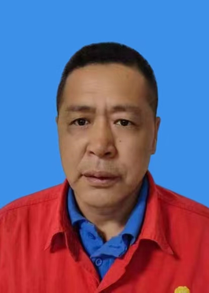 陆占成