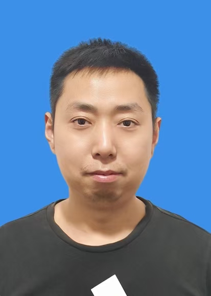 陈伟
