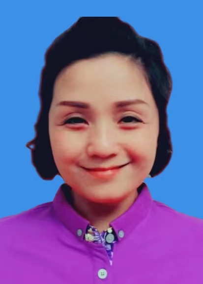 陈佳