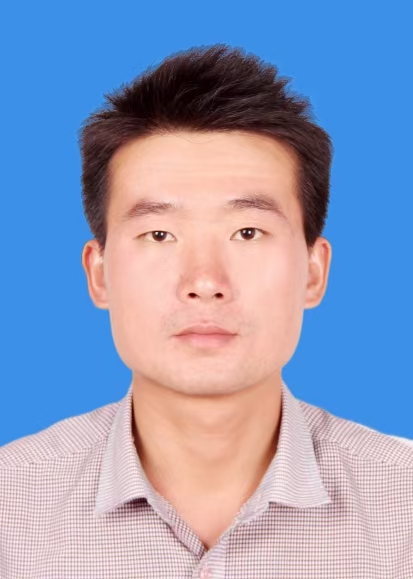 陈俊龙