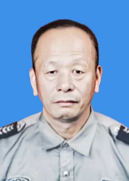 陈信仁