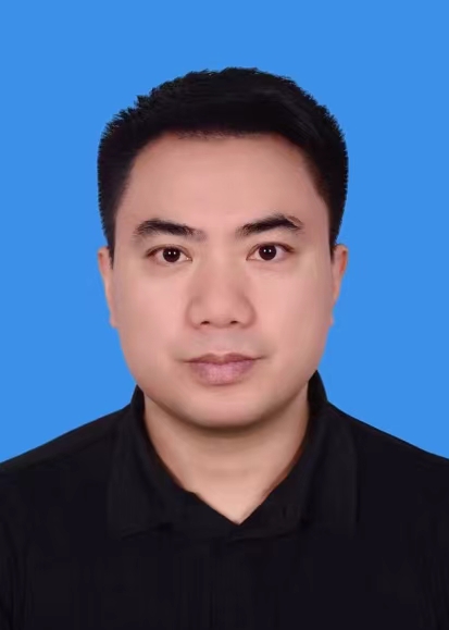陈军
