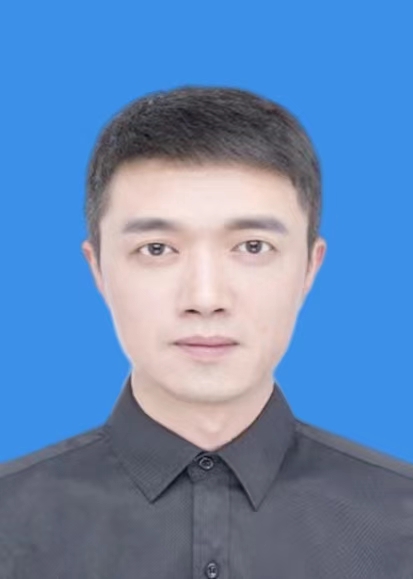陈纲