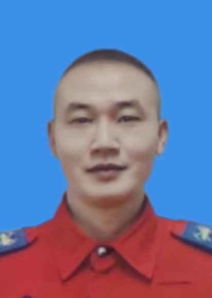 陈鑫