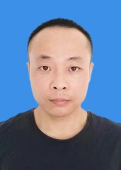 黄家圣