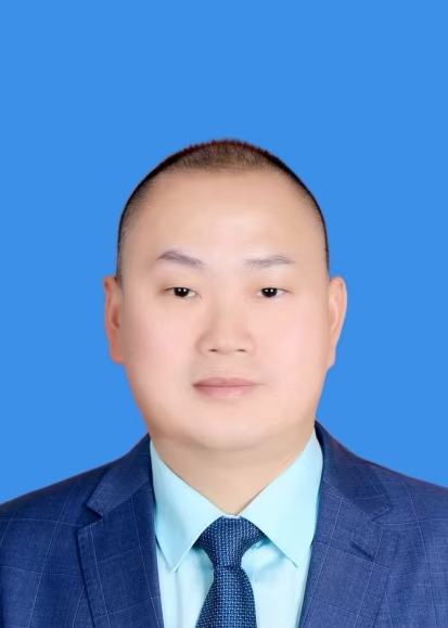黄敏财