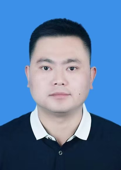 黄旭亮