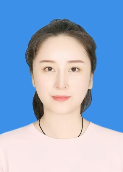 黄英