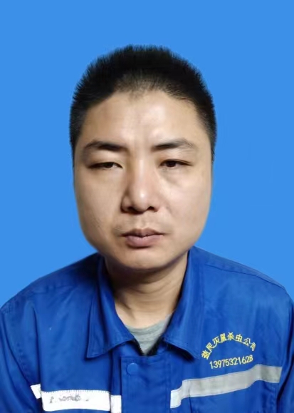 黄达成