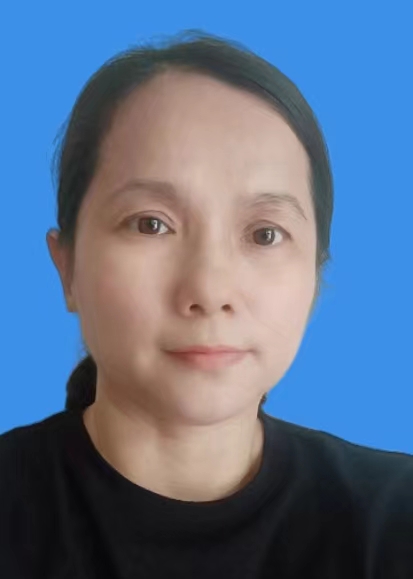黄静