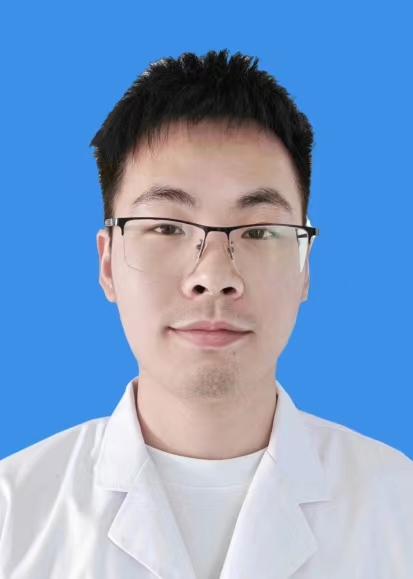 黎小龙