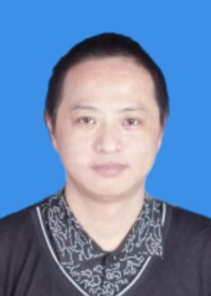 龚乐乐