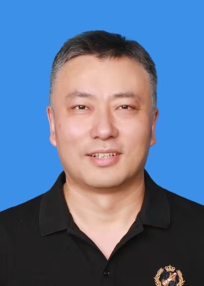 龚小军