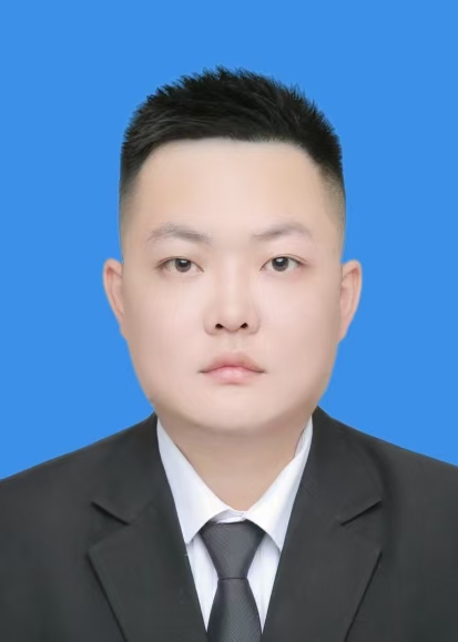 龚犇
