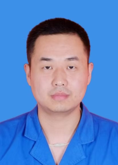 任东峰