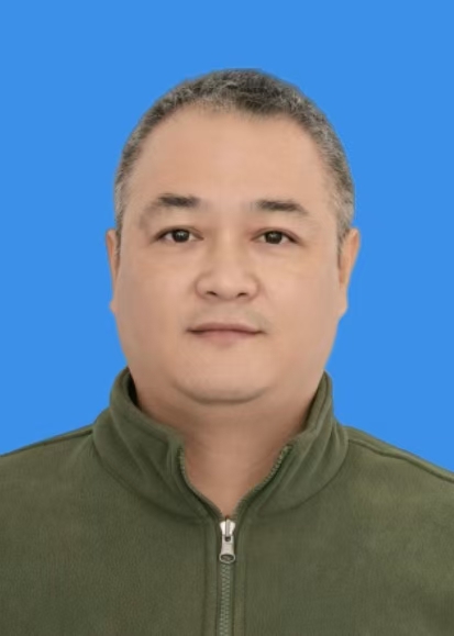 何仲鹤