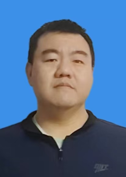 修建亮