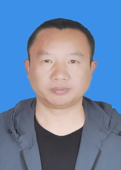 史有雄