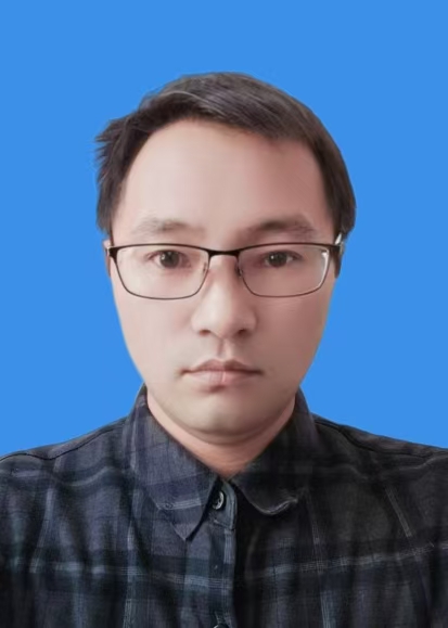 吴刚龙