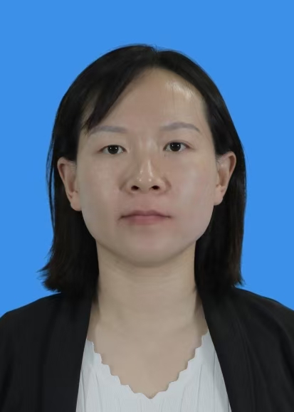 吴琼