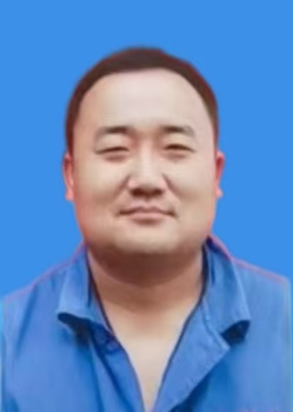 屈新洲