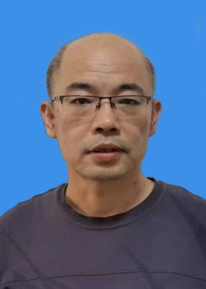 张晓伟