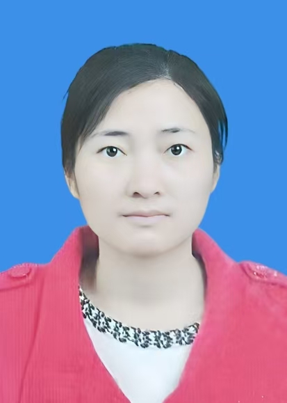 晁丽英