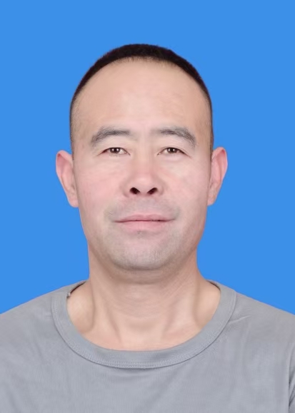李勇