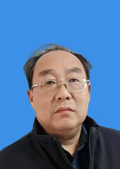 李华东