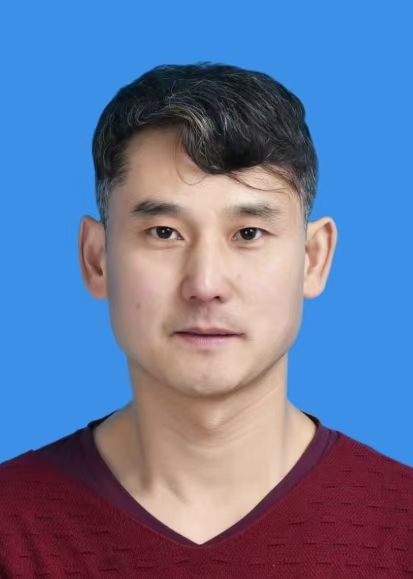 李占刚