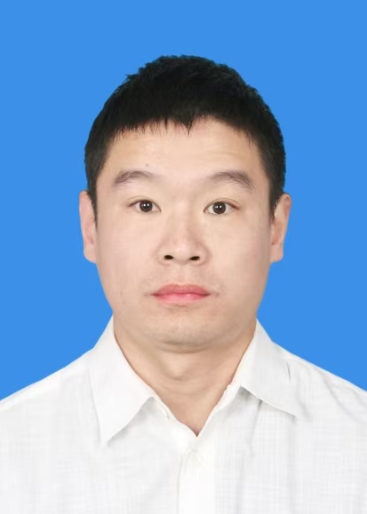 李孟