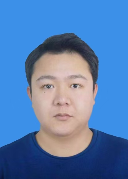 李崇显