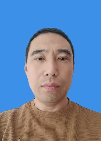 李泽荣