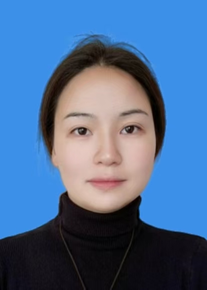 李炎炎