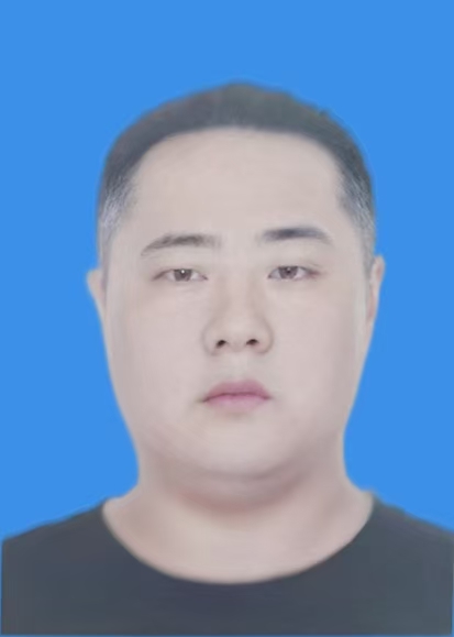 李磊