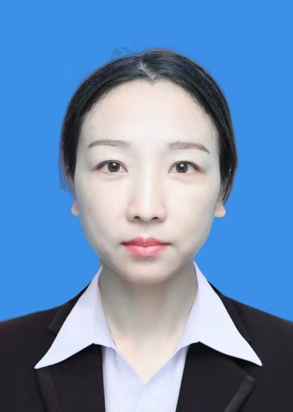 李秋侠