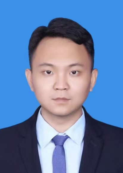 李超