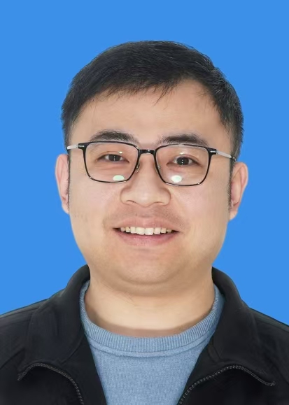 杨荣帅