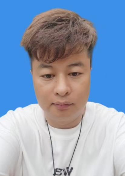 王新平