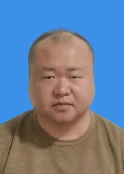 胡磊