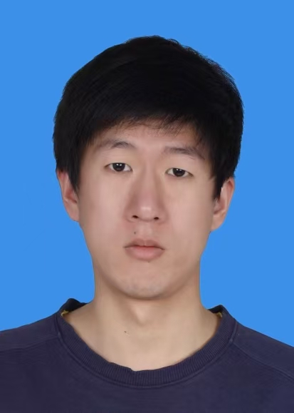 董成威