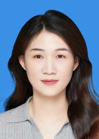 蒋春英