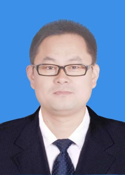 邓军强