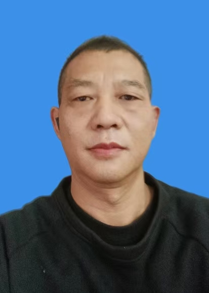 邓华刚