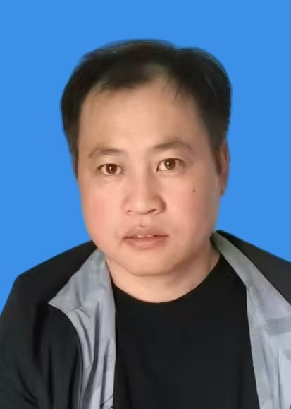 邱书铭