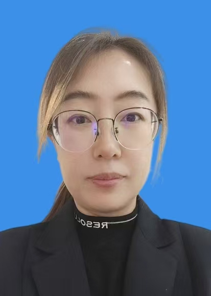 邹丽