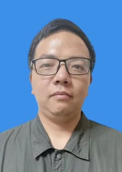 钱军