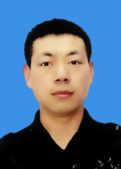 闫立朋