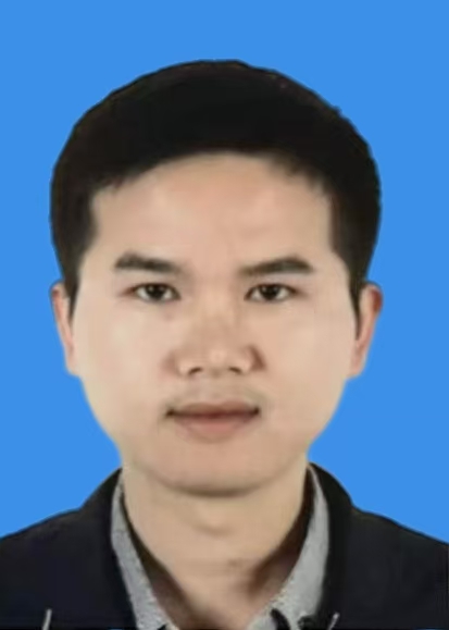 黄汇鉴