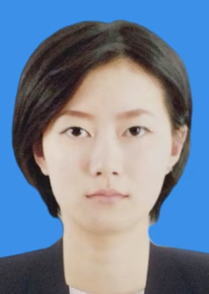 万玥岑